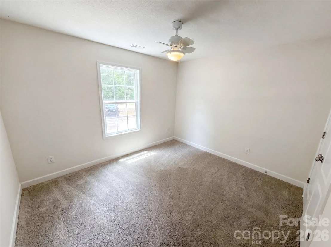 Photo of 494 Hall Spencer Road
