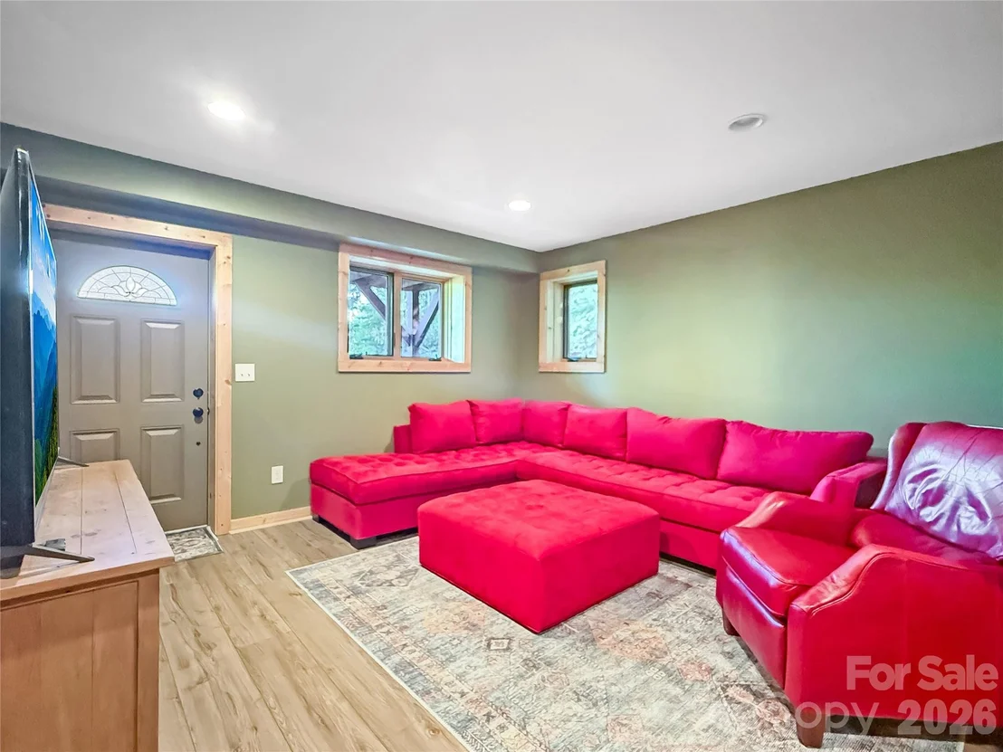 Photo of 6365 Julius Drive