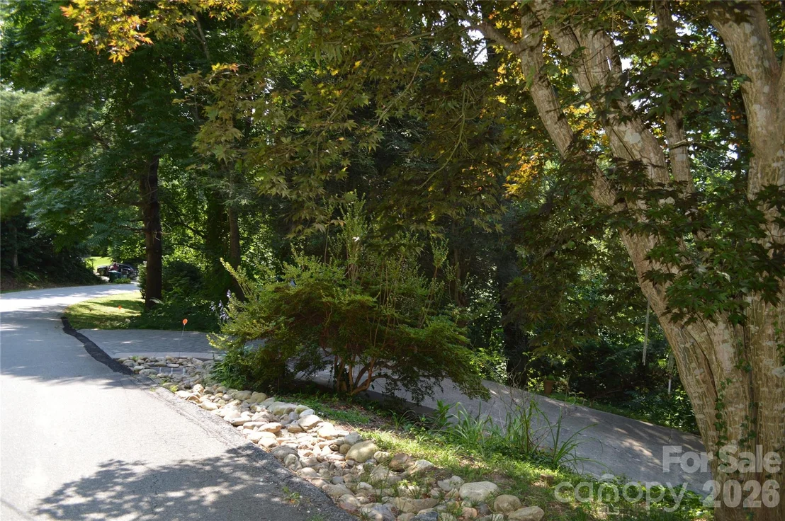 Photo of 184 Laurel Road