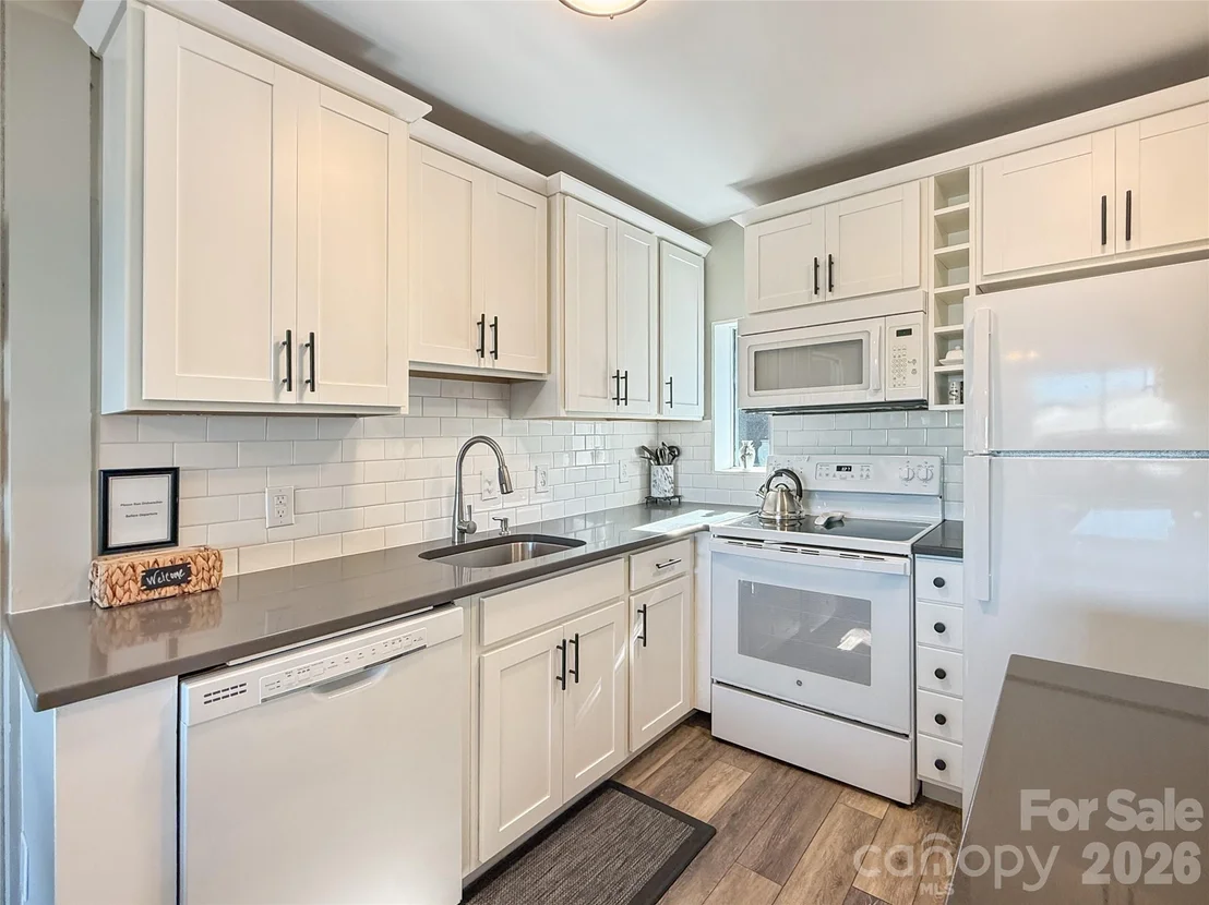 Photo of Unit D12 at 367 Skyleaf Drive