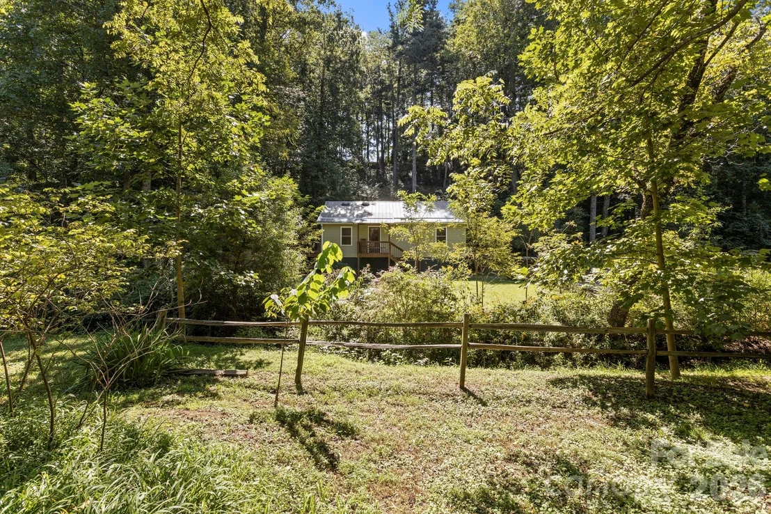 Photo of 400 Laurel Drive