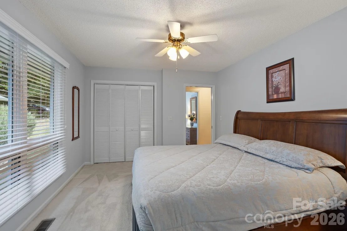 Photo of 128 Forest View Drive