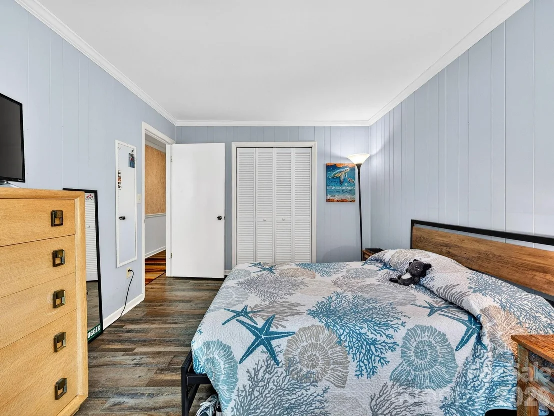 Photo of 707 Dogwood Trail