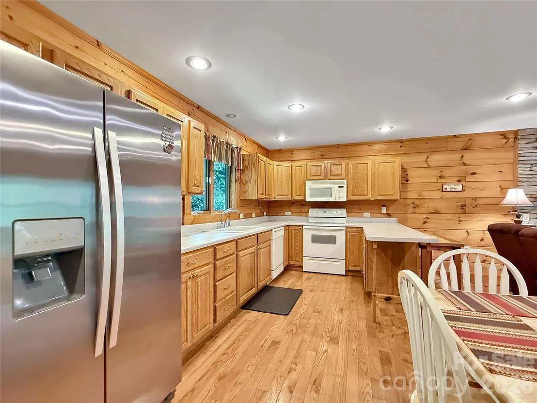 Photo of 219 Red Maple Lane
