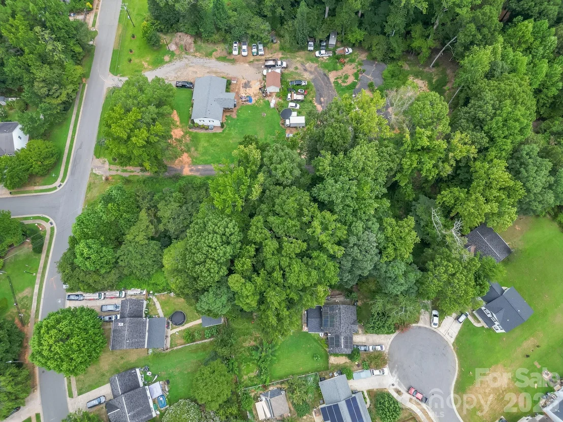 Photo of 3229 James Road