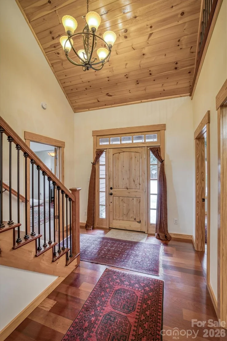 Photo of 5162 Beech Bluff Drive