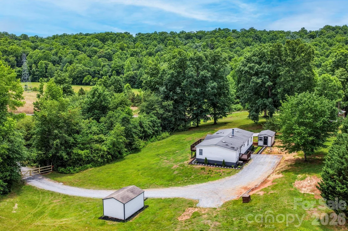Photo of 150 Pasture Trail
