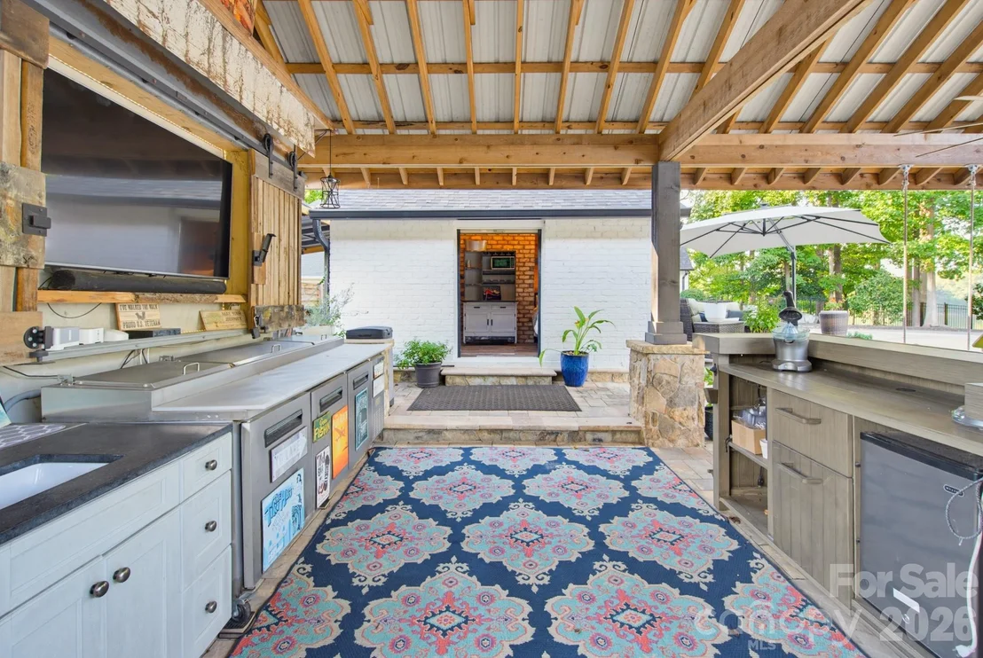 Photo of 5401 Mountain Point Lane