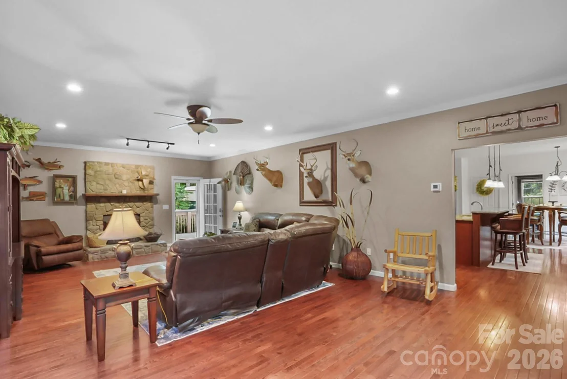 Photo of 90 King Road