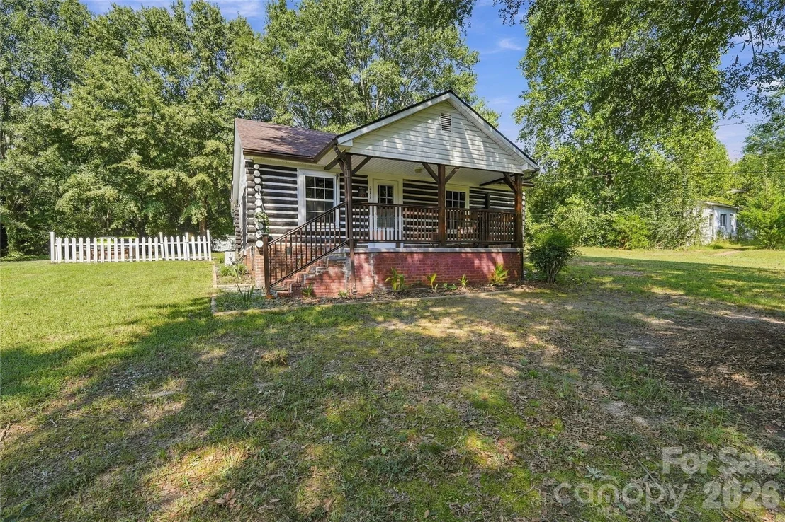 Photo of 114 Beacon Hill Road