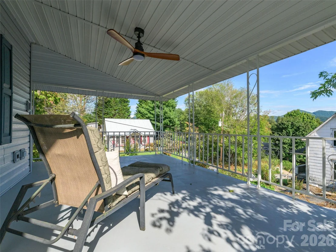 Photo of 135 Patton Avenue