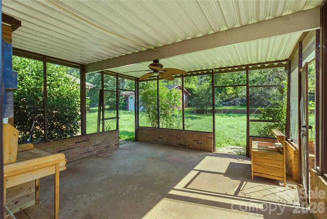 Photo of 169 Greenbriar Drive