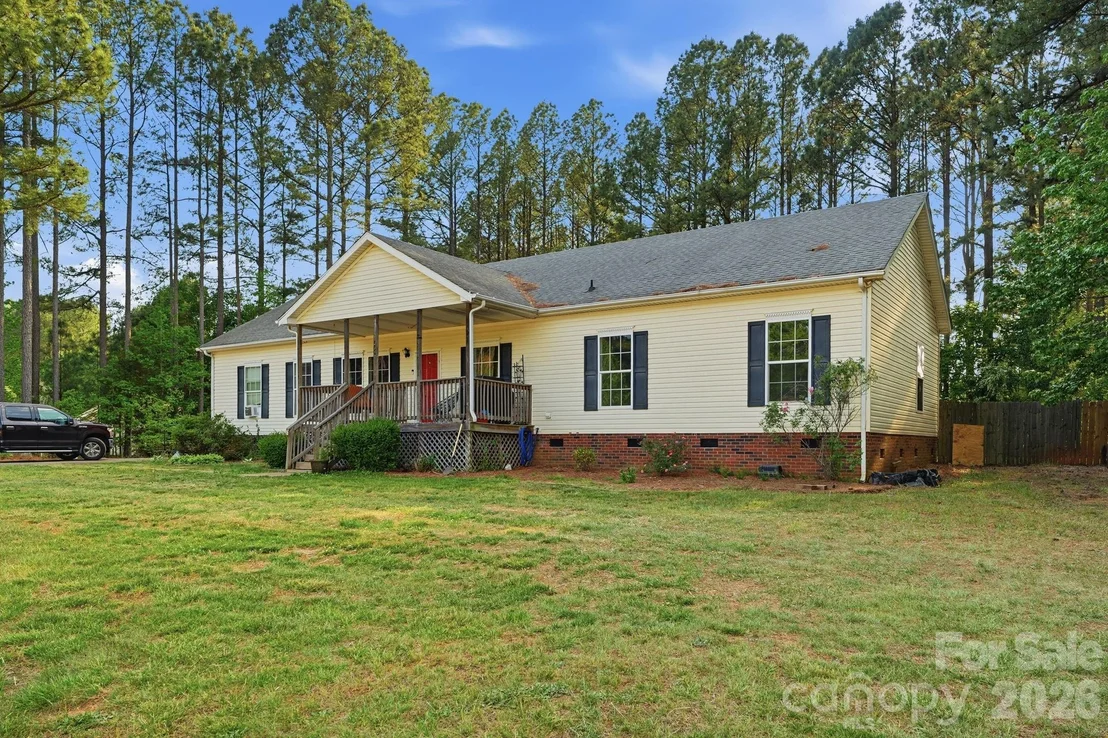 Photo of 2825 Sweeping Pine Lane