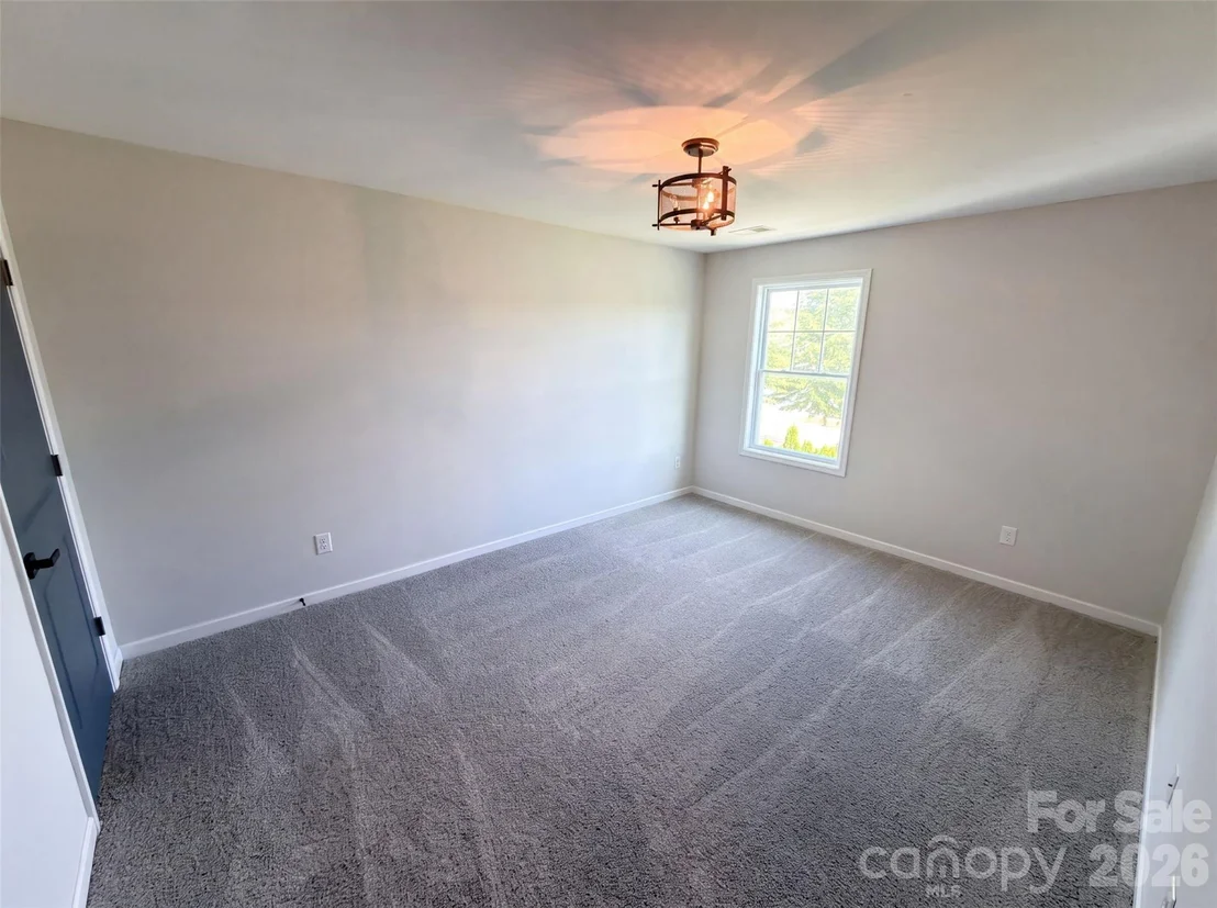 Photo of 7020 Chrysanthemum Road