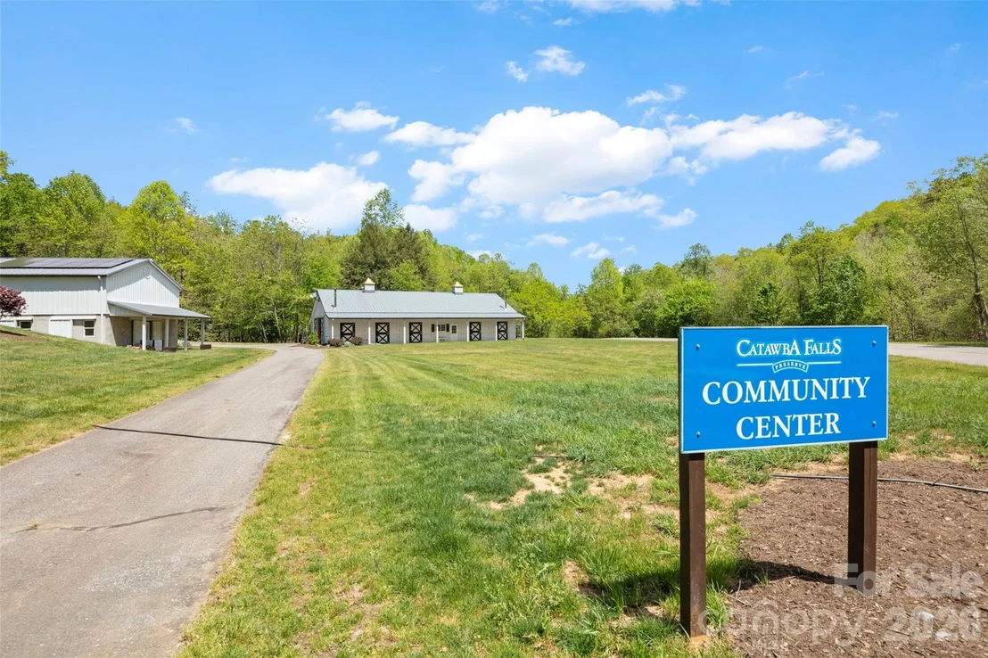 Photo of 233 Arcadia Falls Way