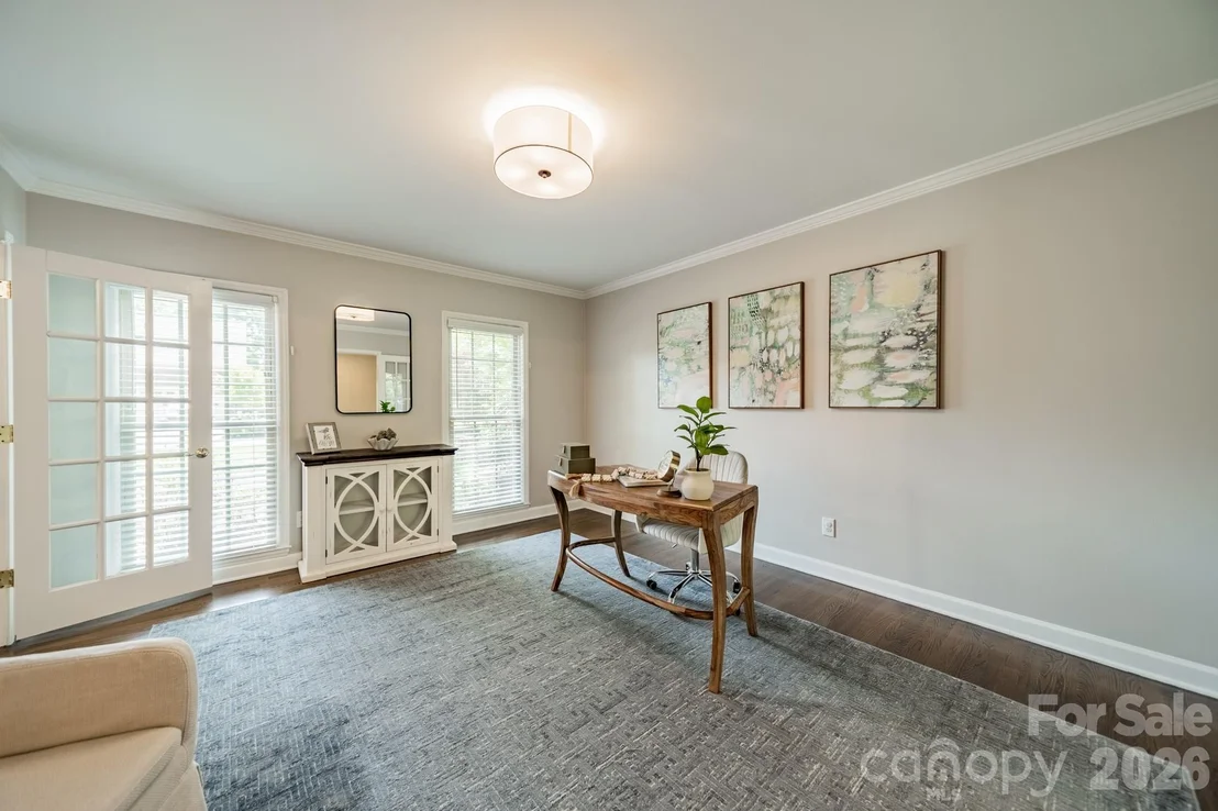 Photo of 231 S Downs Way