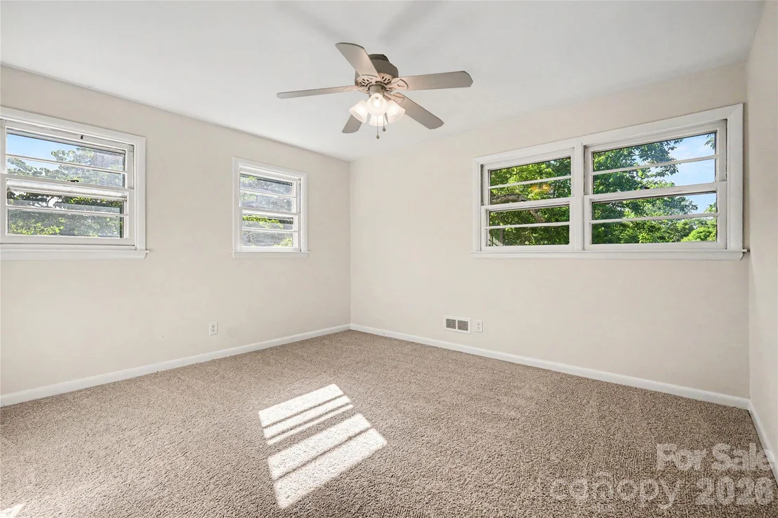 Photo of 211 Windsor Drive