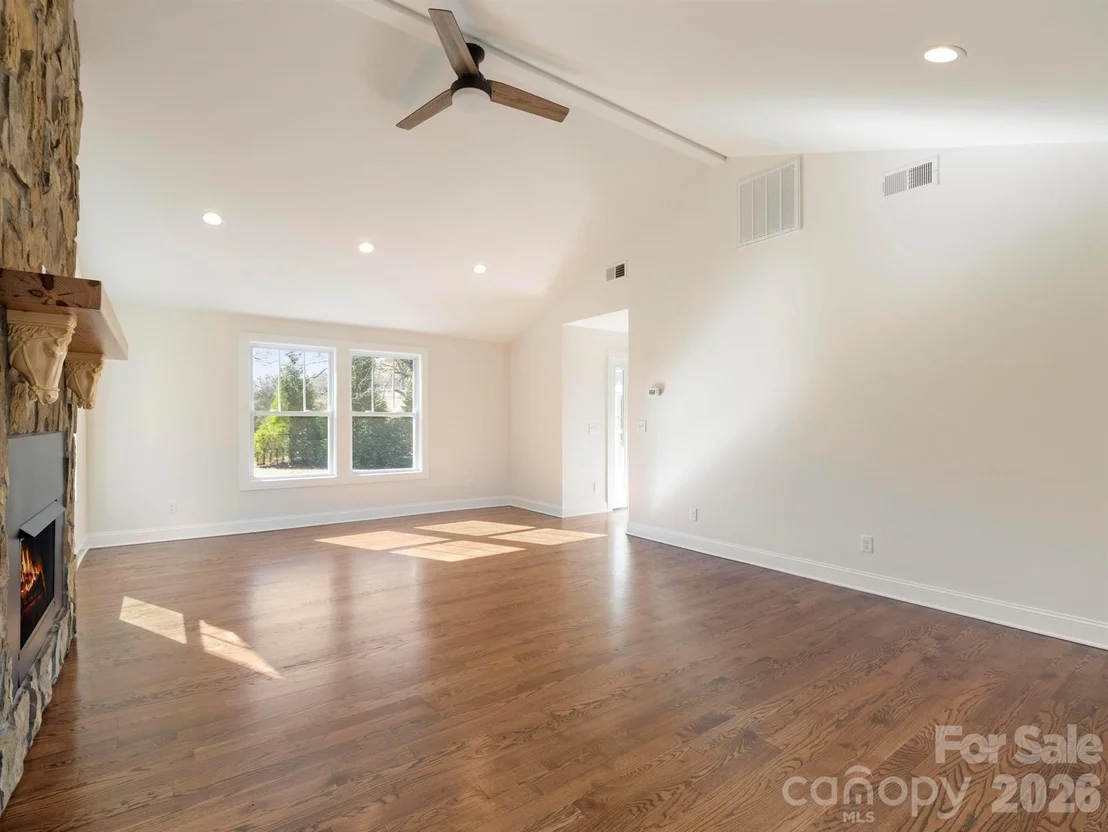 Photo of 100 Gilbert Road