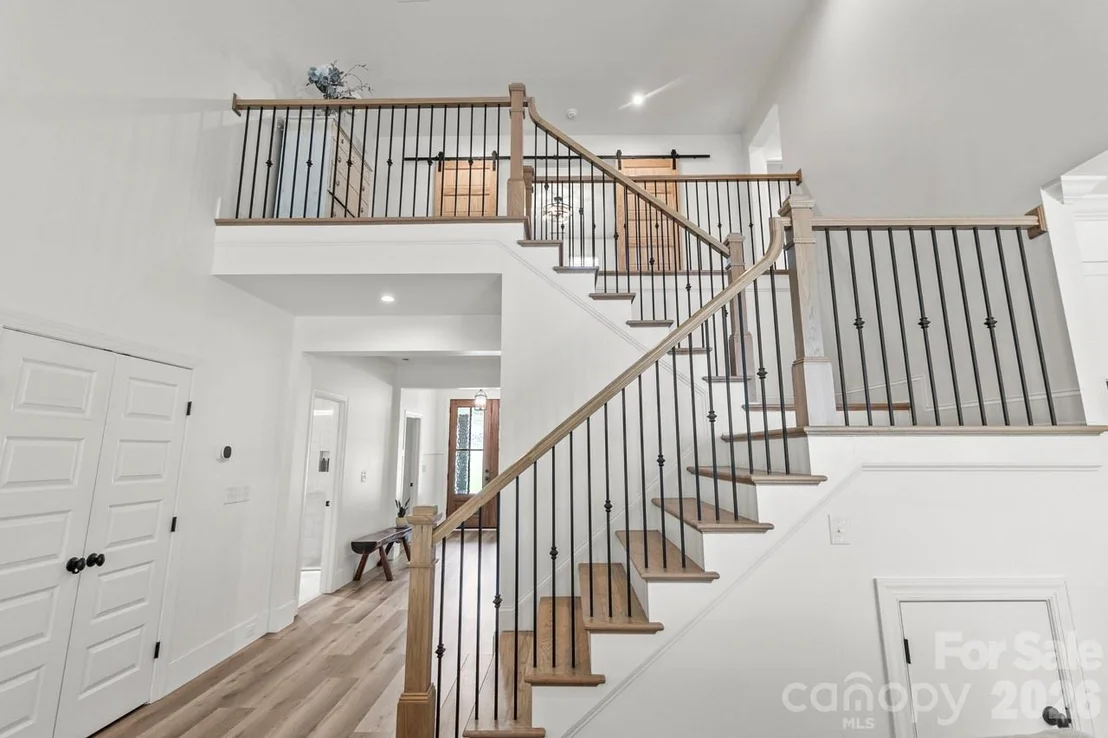 Photo of 1796 Cranwell Drive