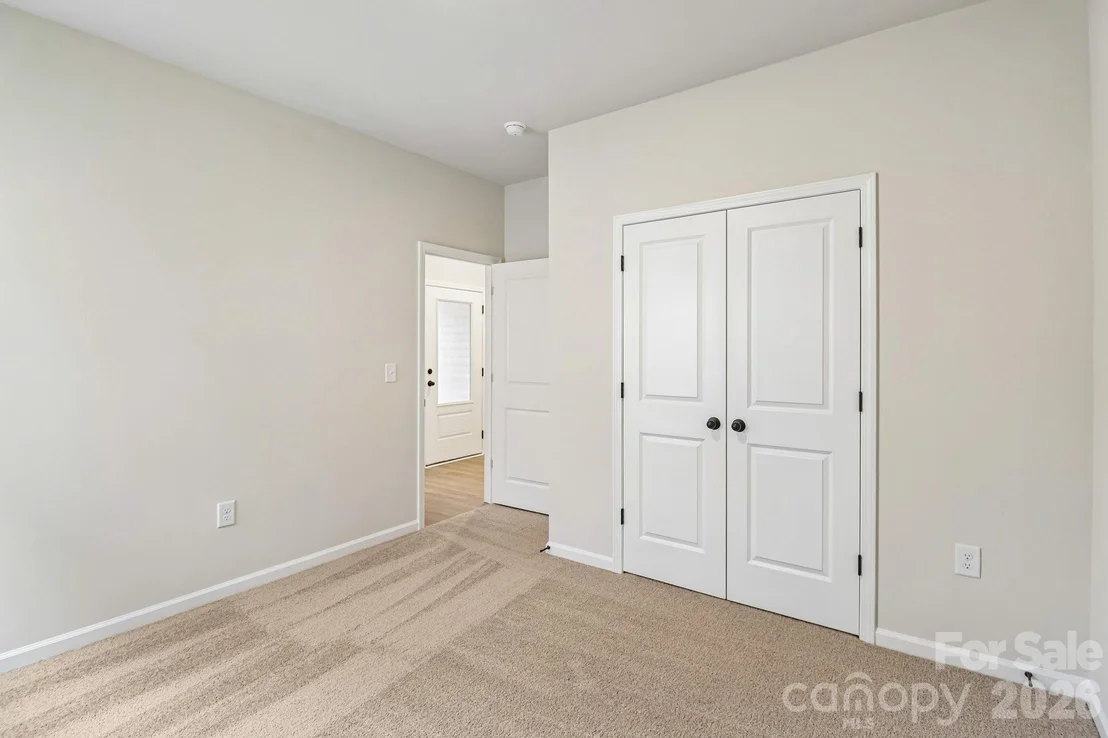 Photo of 708 Willow Estates Drive