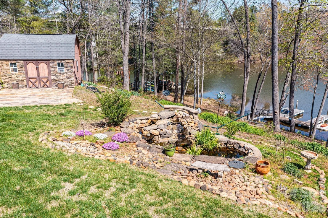 Photo of 4726 Crystal Falls Avenue