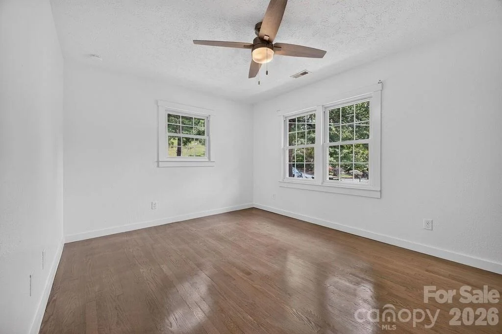 Photo of 23 Clearbrook Road