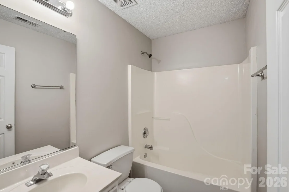 Photo of 802 Almora Drive