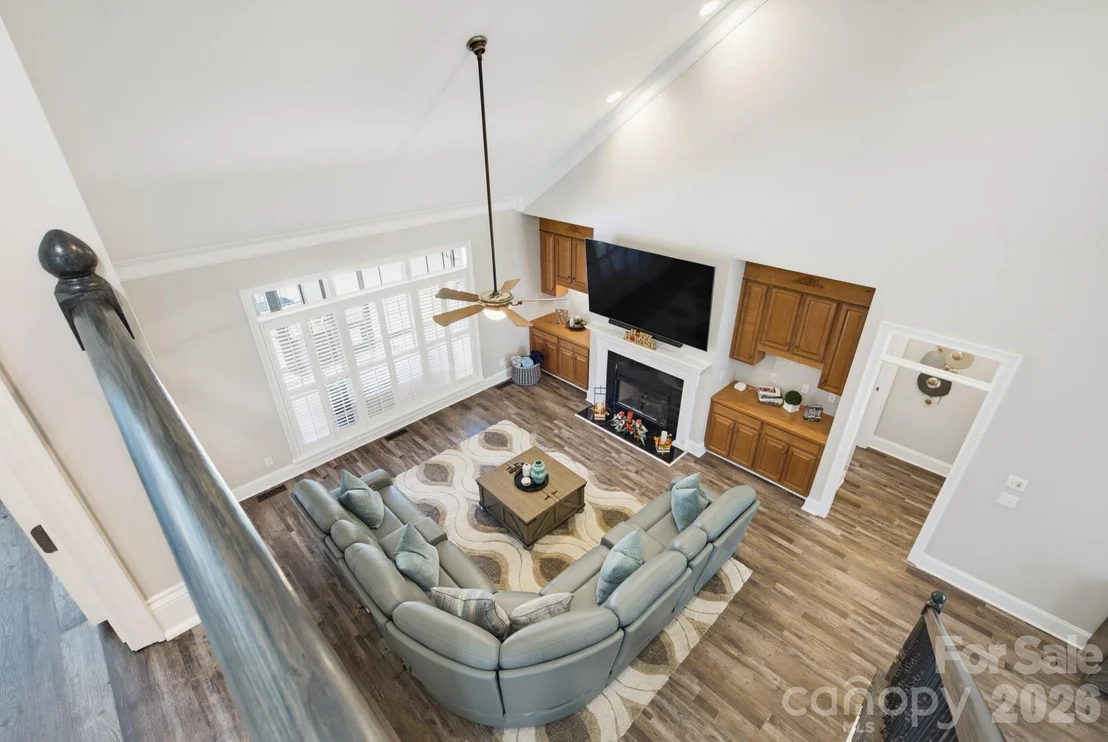 Photo of 1177 Springlake Road