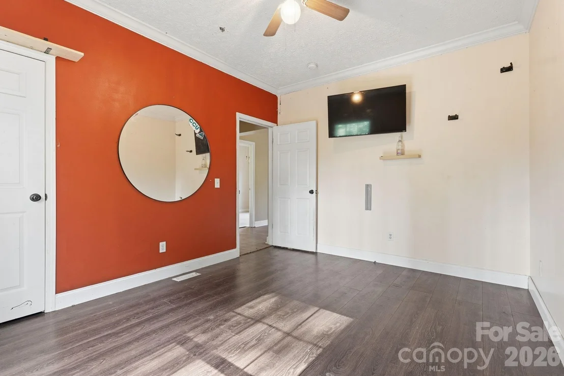 Photo of 2825 Sweeping Pine Lane