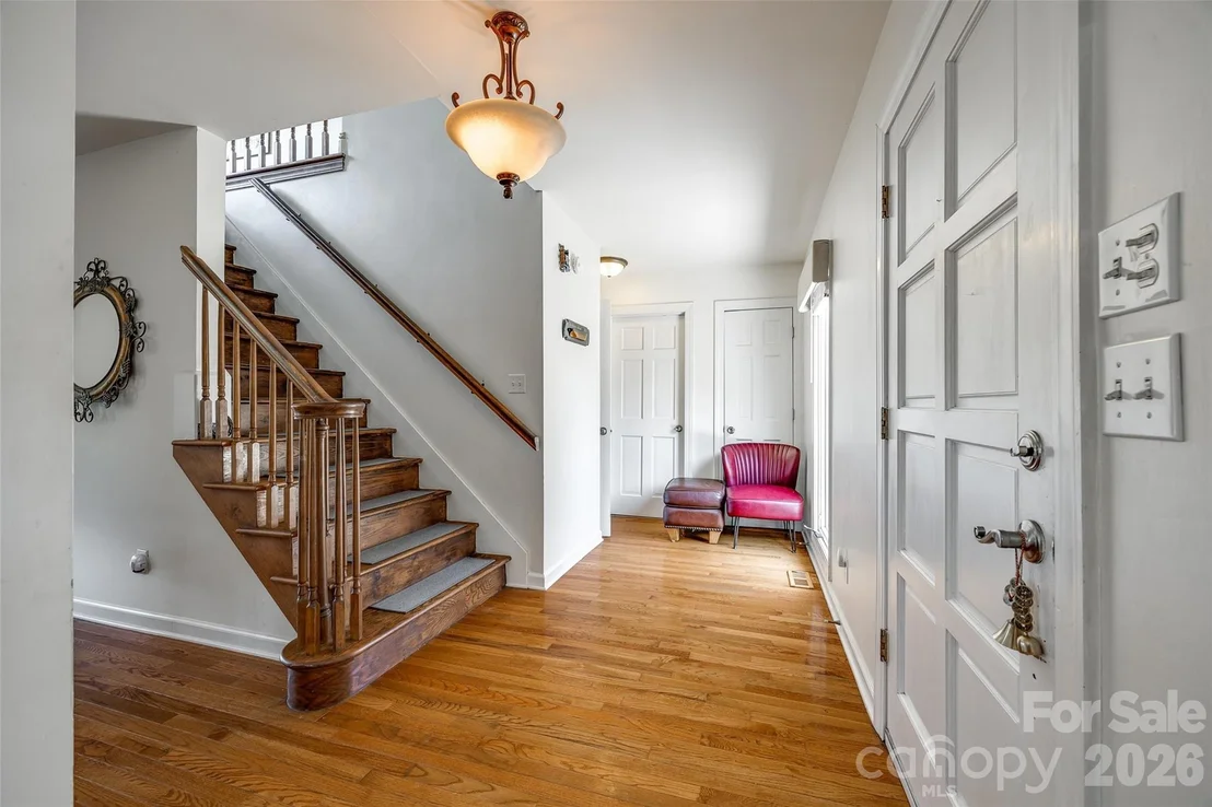 Photo of 1088 Palmyra Drive