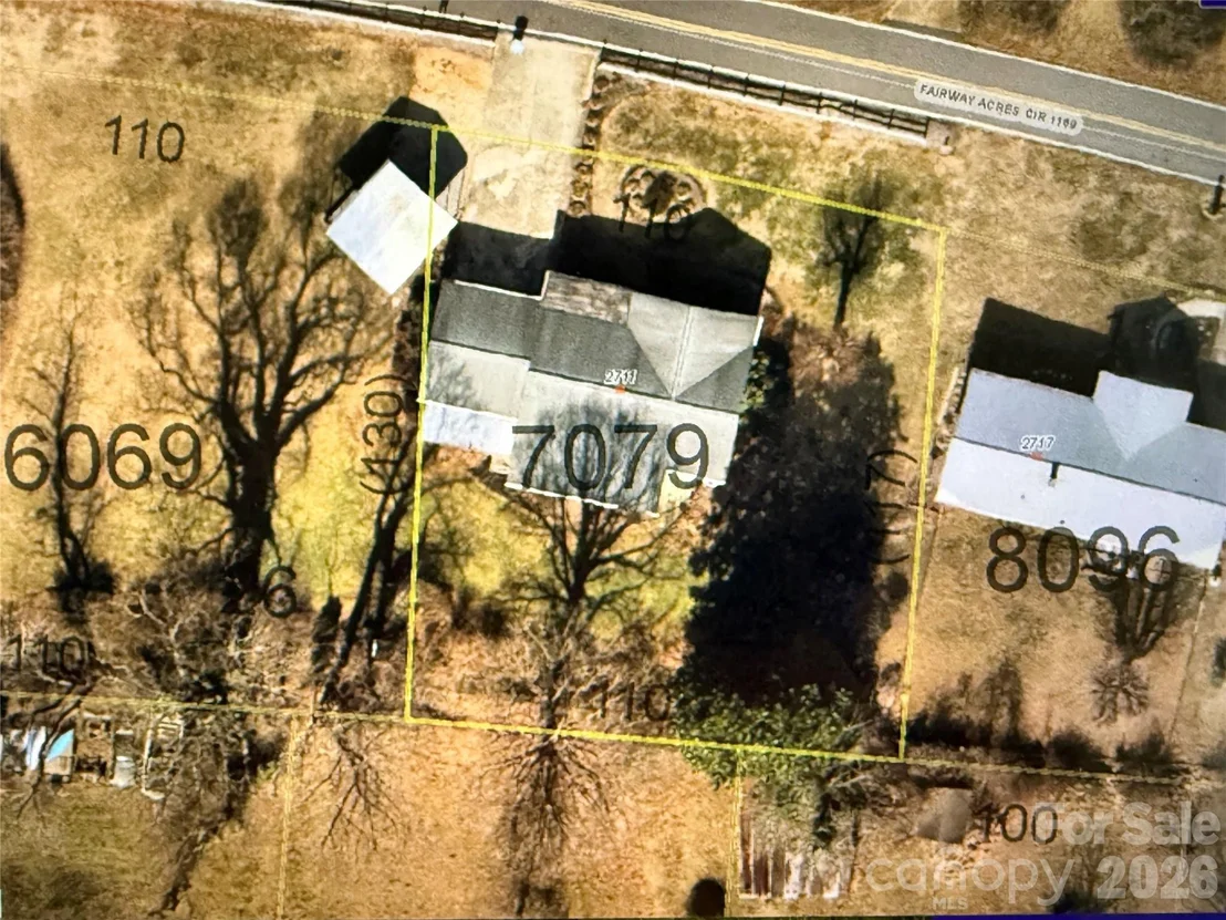 Photo of 2711 Fairway Acres Circle