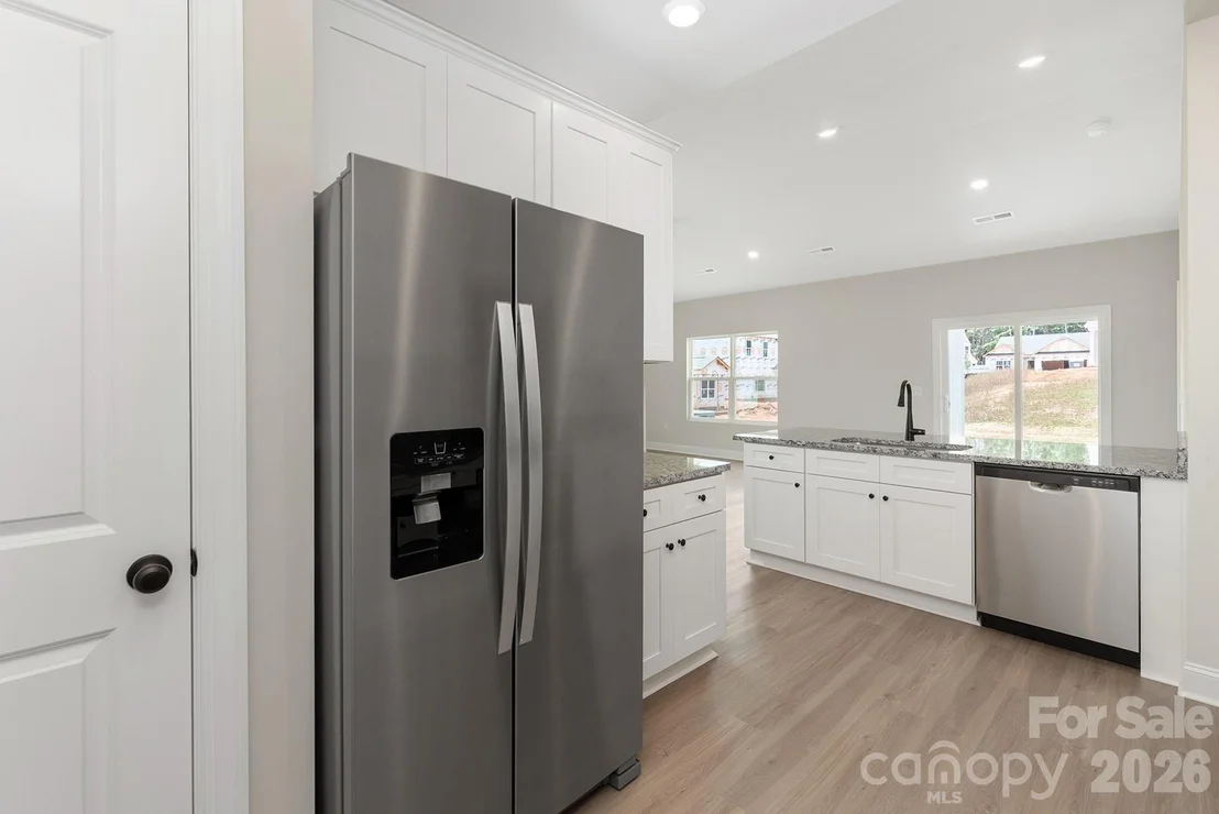 Photo of 714 Willow Estates Drive