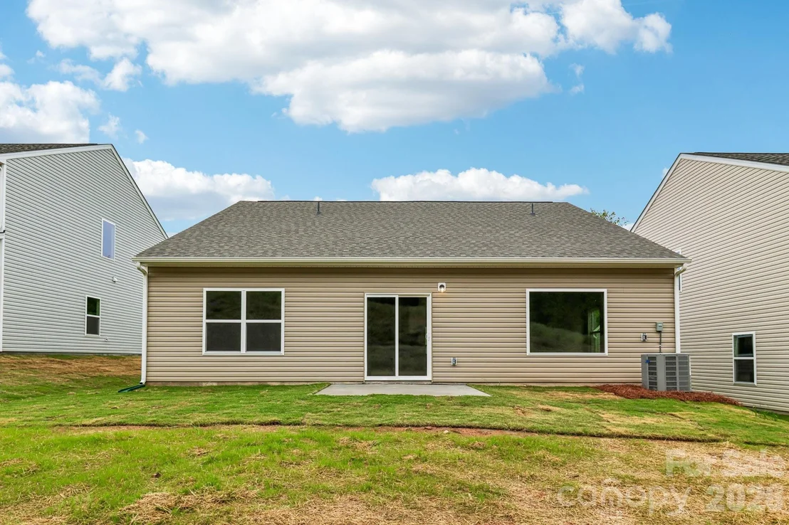 Photo of 704 Willow Estates Drive