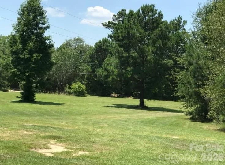 Photo of 1097 Stadium Road