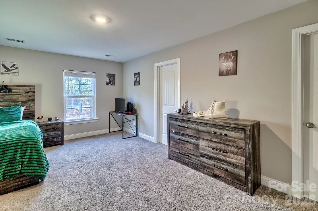 Photo of 4922 Bethune Road