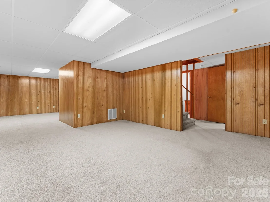 Photo of 220 Wingfield Way