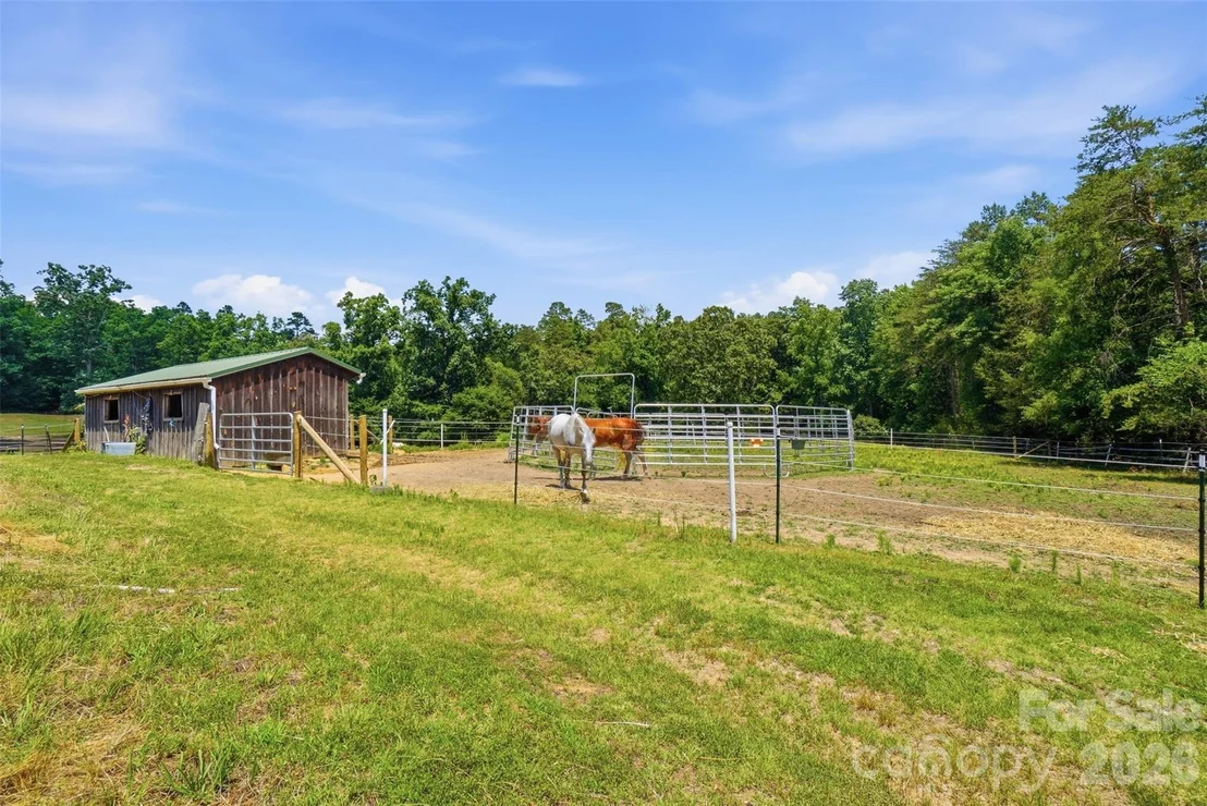 Photo of 5835 Kreps Road