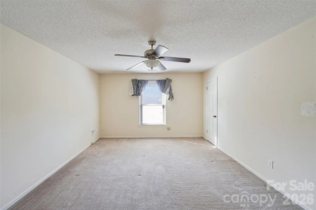 Photo of 204 Hughey Drive