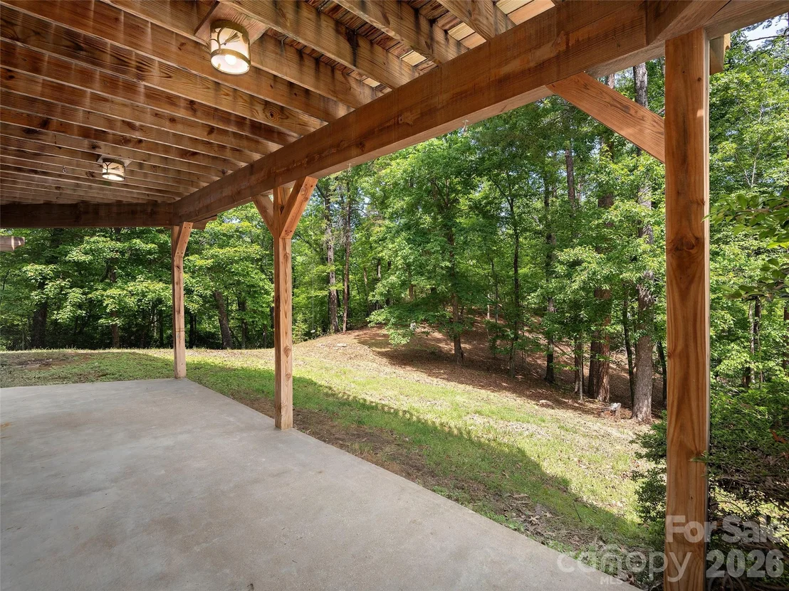 Photo of 413 Green Hills Road