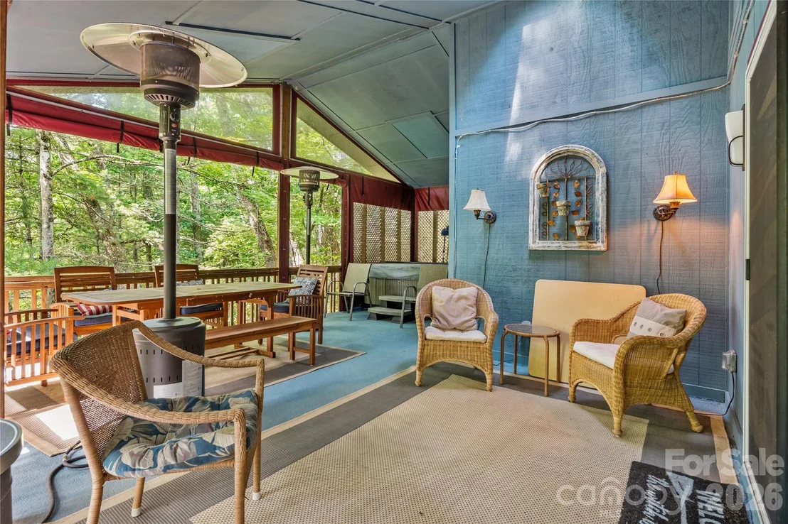 Photo of 180 Longview Road