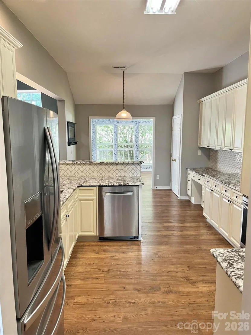Photo of 2107 Heath Lake Drive