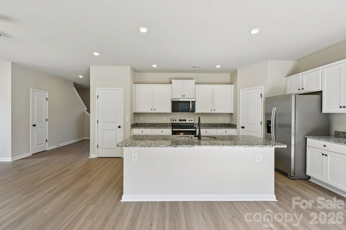 Photo of 818 Willow Estates Drive