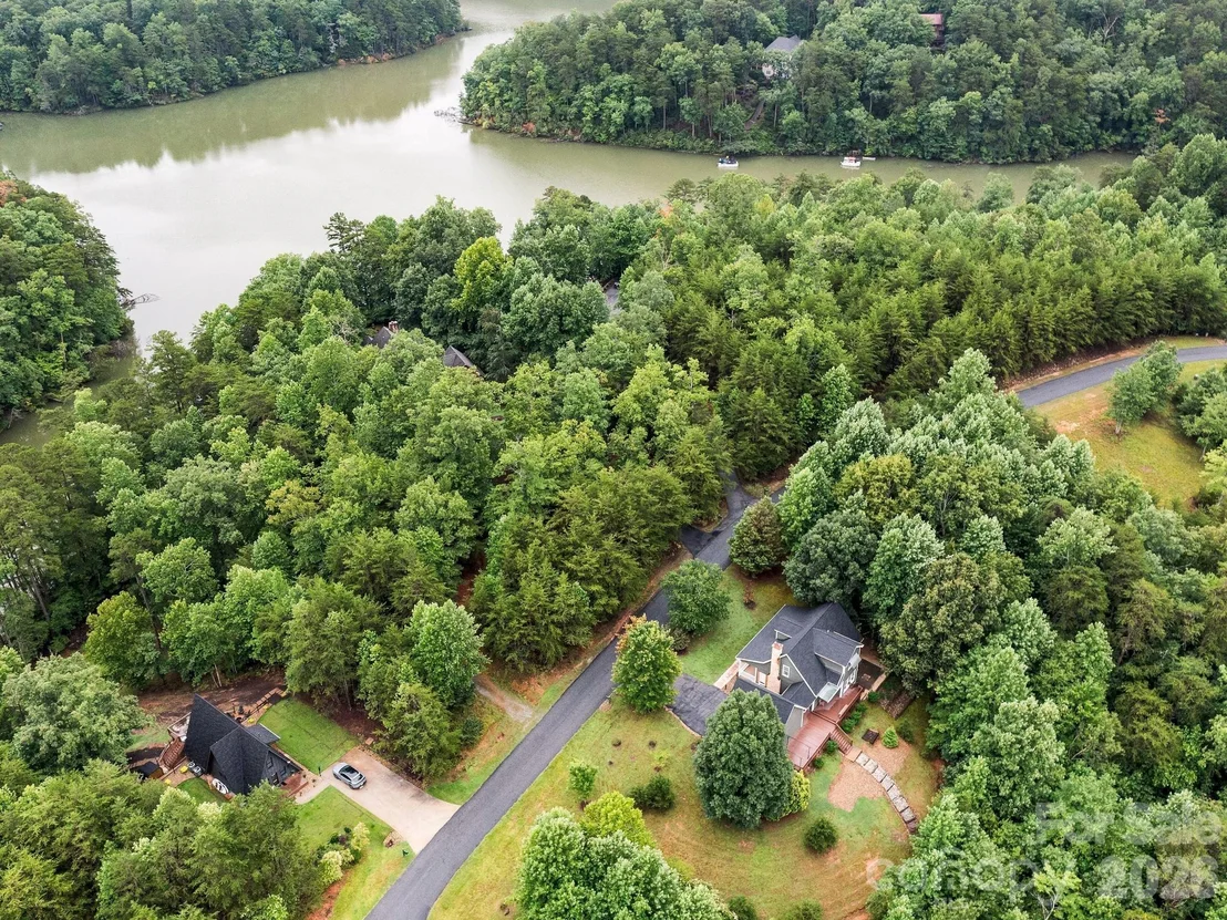 Photo of 46 Indian Summer Lane