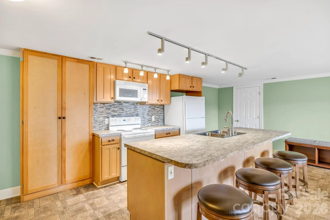 Photo of 361 Osprey Place