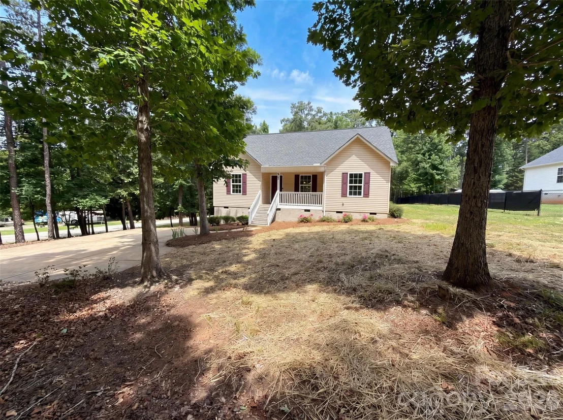 Photo of 494 Hall Spencer Road