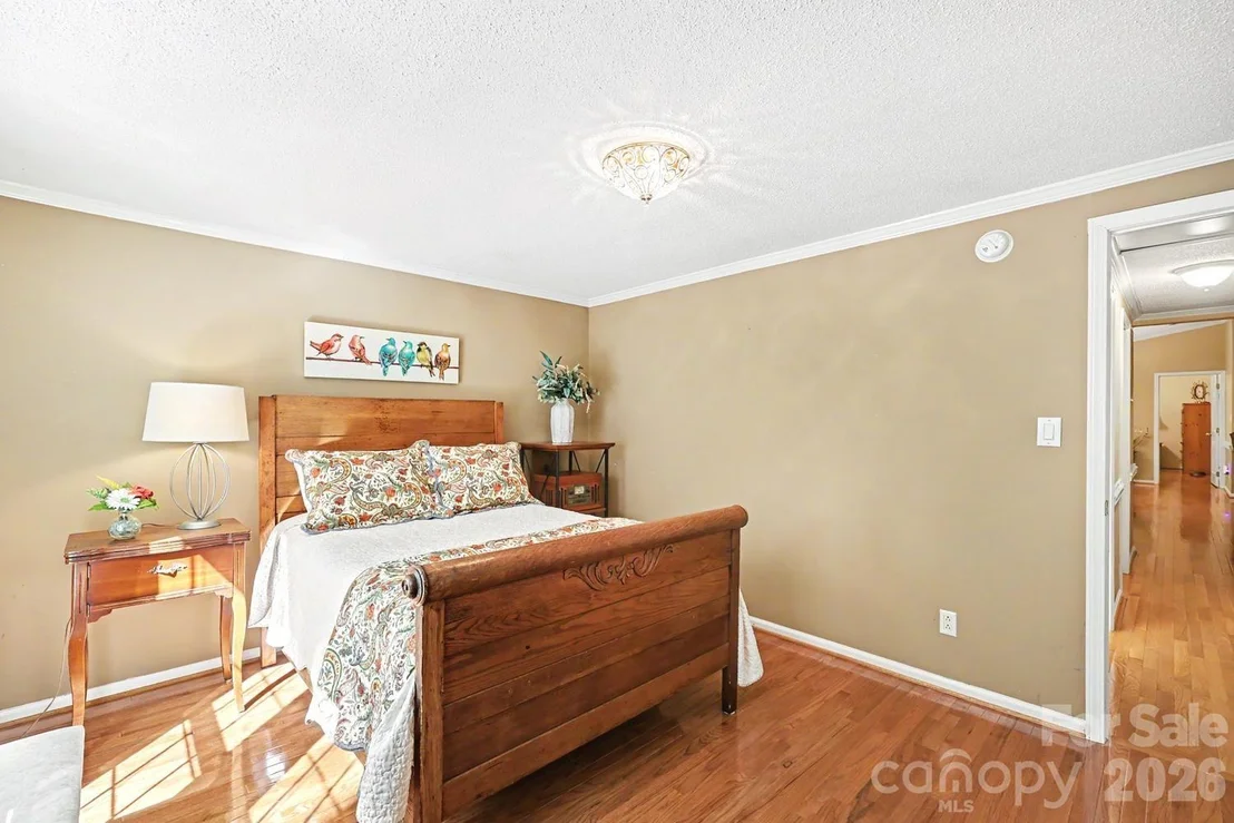 Photo of 10112 Idlewild Road