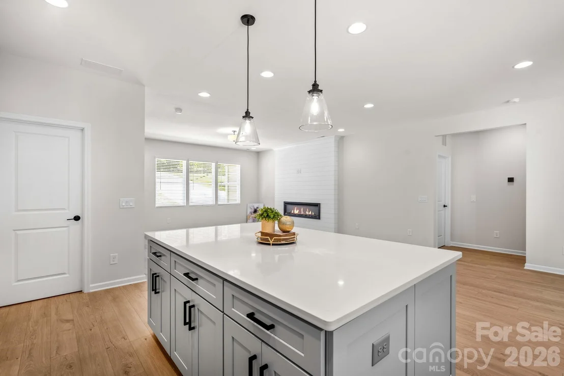 Photo of 307 Sowers Ferry Road