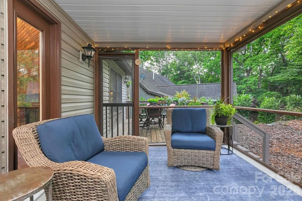 Photo of 542 Soquili Drive