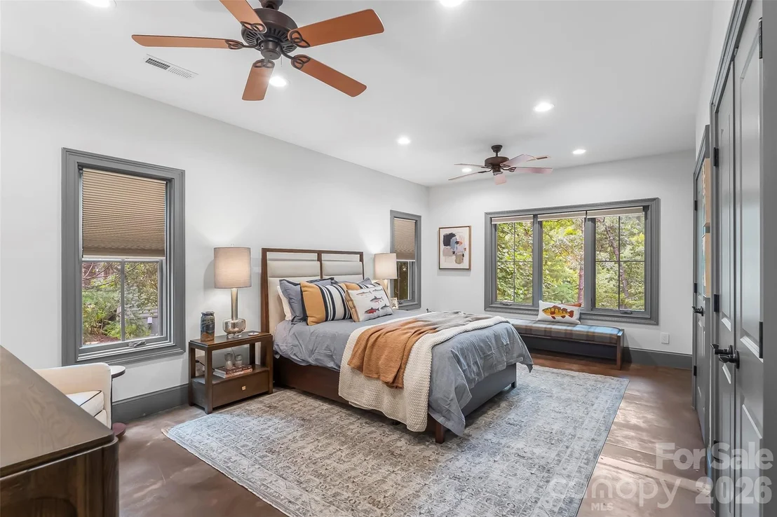 Photo of 5069 Lighthouse Court