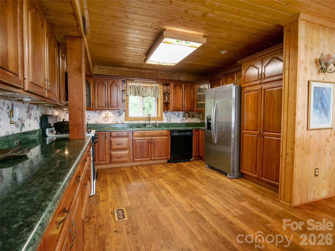 Photo of 386 Arrowhead Trail